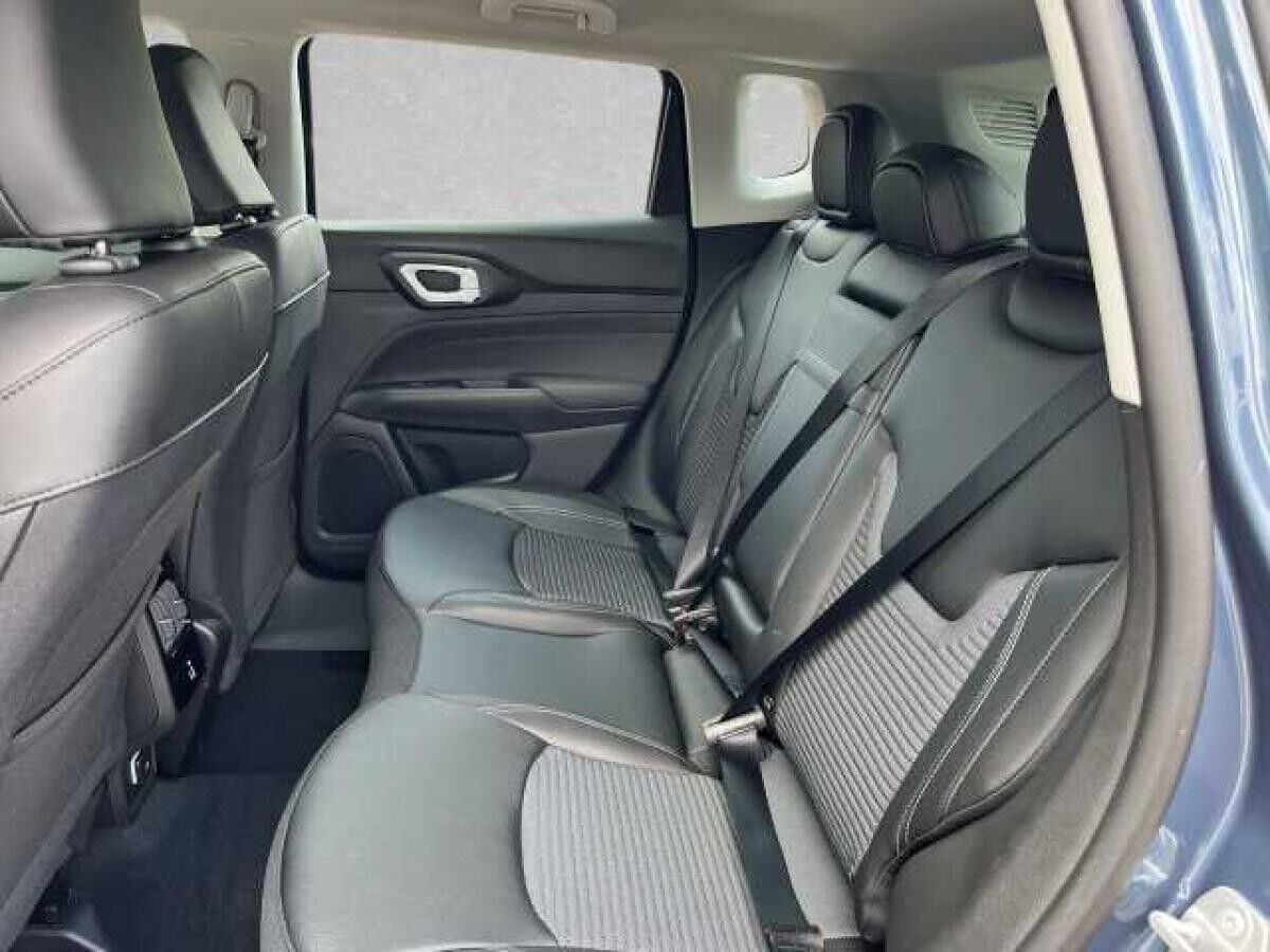 Jeep Compass Altitude 1.5 GSE e-Hybrid Automatik