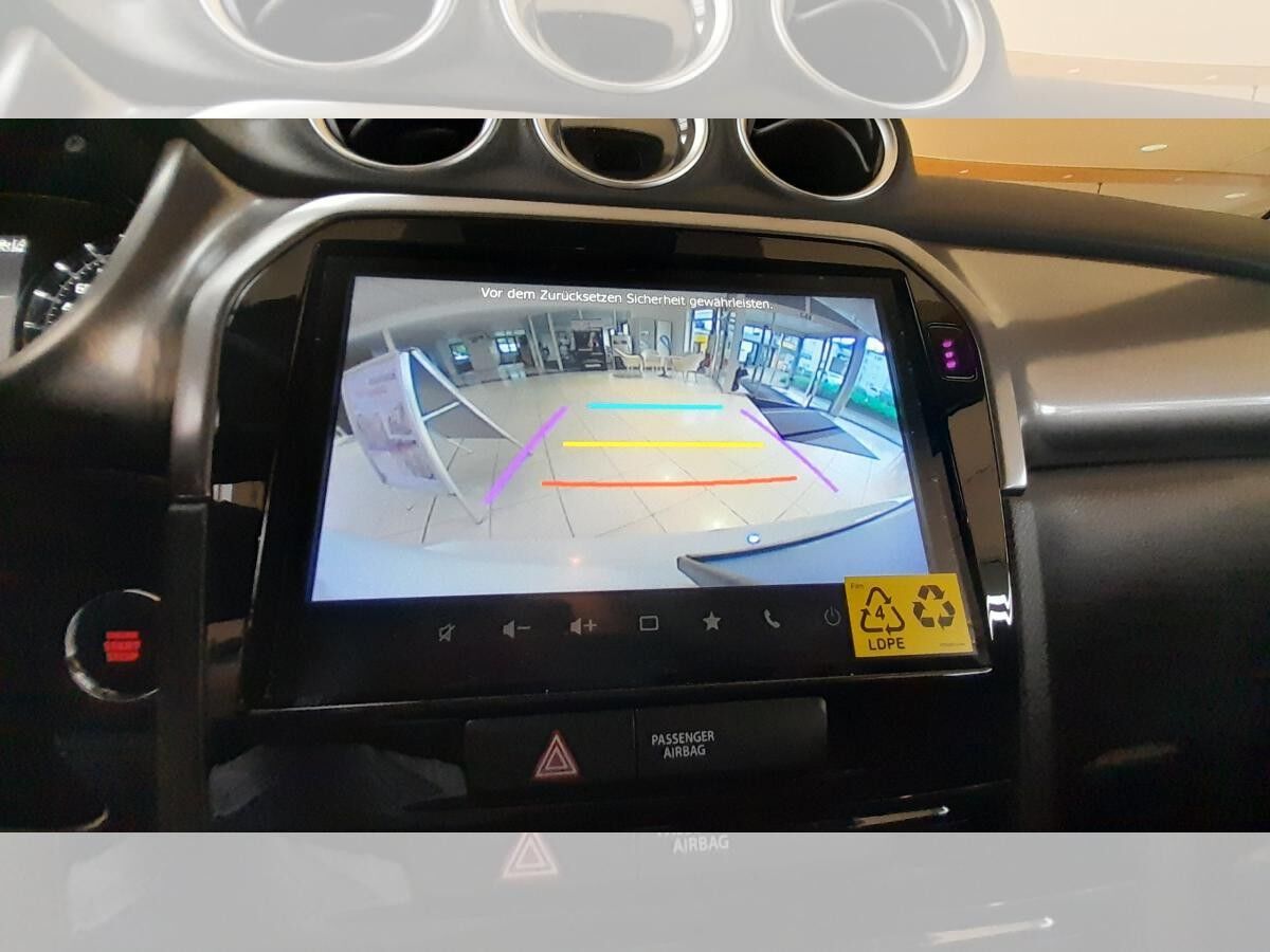 Suzuki Vitara Comfort 1,4, 95 kW, 6-Gang-Schaltgetriebe, Navi, Kamera
