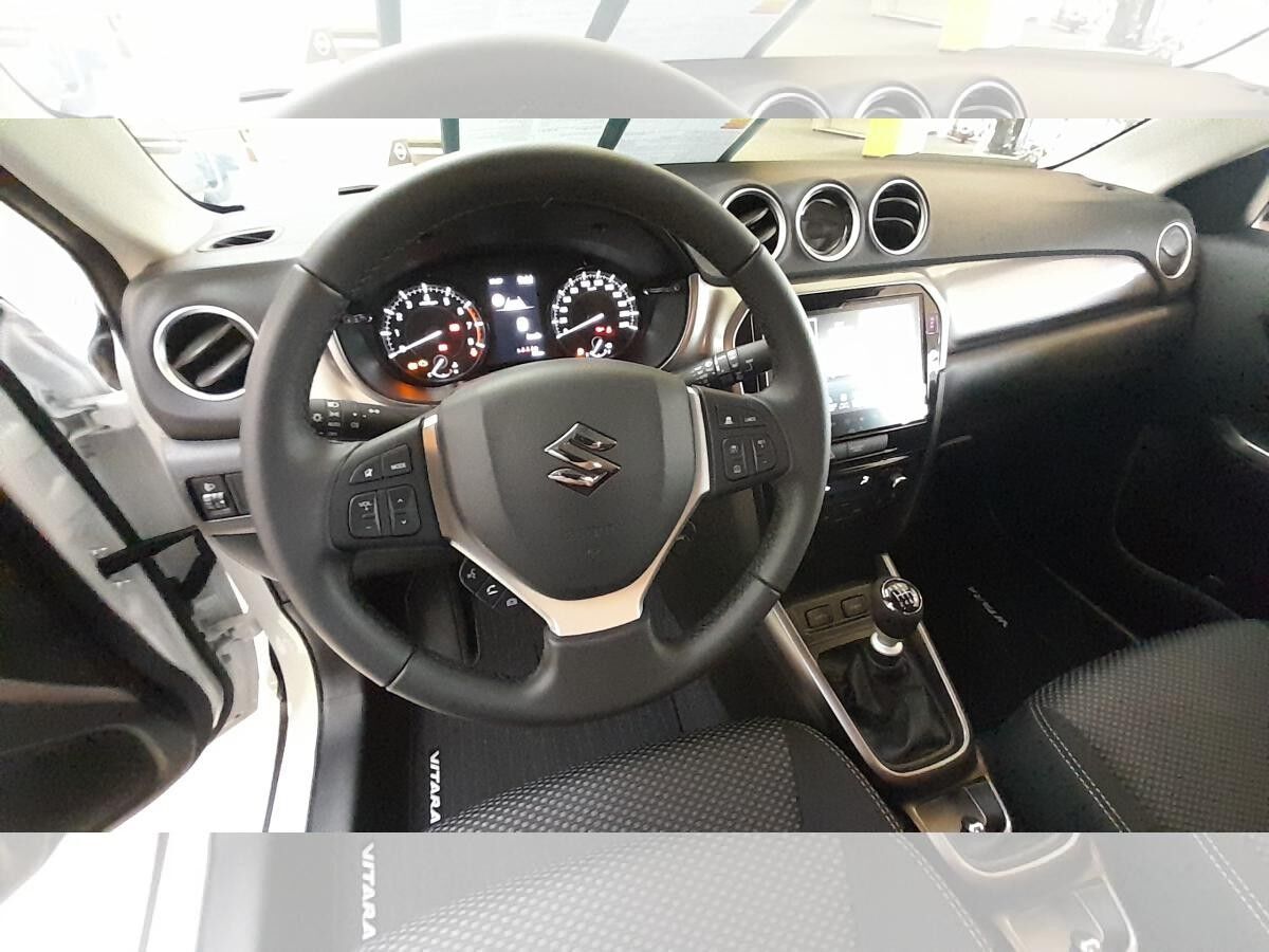 Suzuki Vitara Comfort 1,4, 95 kW, 6-Gang-Schaltgetriebe, Navi, Kamera