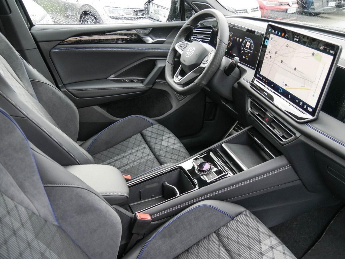 Volkswagen Tiguan R-Line 1,5 l eHybrid OPF / 6-Gang-Doppelkupplungsgetriebe DSG