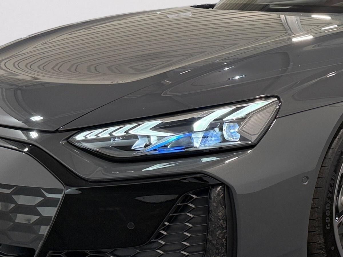Audi RS e-tron GT PERFORMANCE +MATRIX+KERAMIK+CARBON+