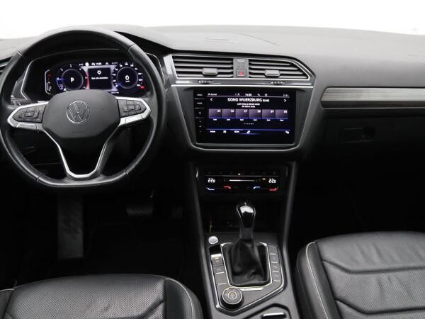 Volkswagen Tiguan Allspace Elegance 2.0 TDI 4M DSG / Matrix