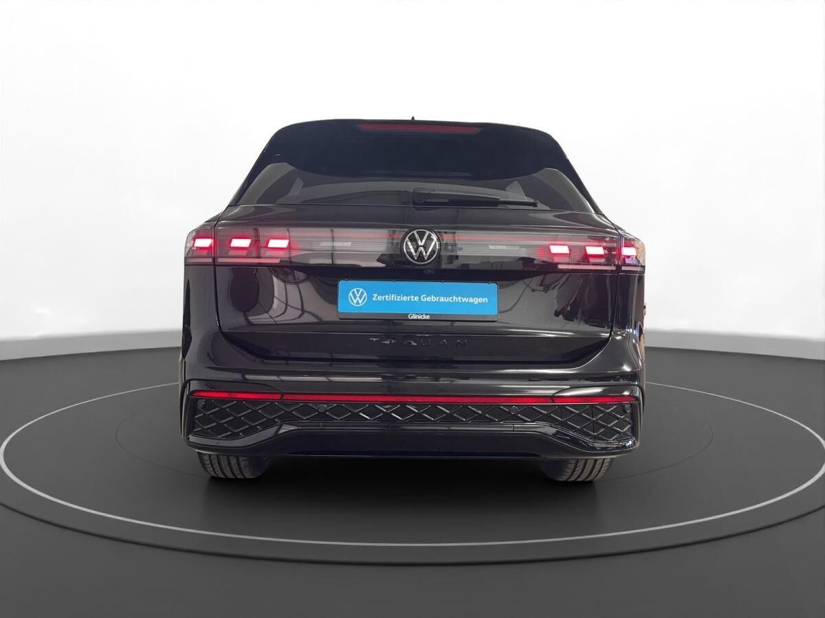 Volkswagen Tiguan 1.5 eTSI R-Line AHK LED LM 20" Navi Black