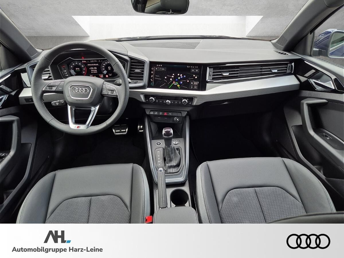 Audi A1 allstreet 35 TFSI 110(150) kW(PS) S tronic
