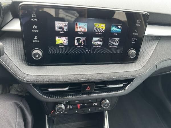 Skoda Fabia 1.0 TSI Selection+Lenkradh+Climatronic