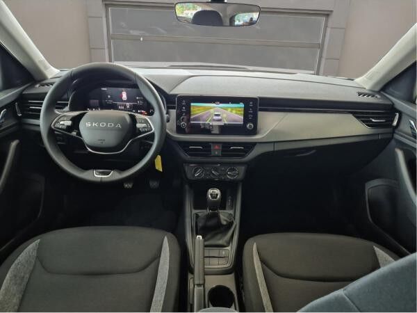 Skoda Kamiq Essence SOFORT VERFÜGBAR SHZ LED W-Paket PDC SpurH