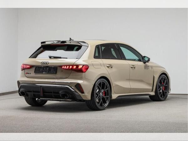 Audi RS3 Sportback MOCHA*CARBON*PANO*SCHALEN*MATRIX*KAMERA