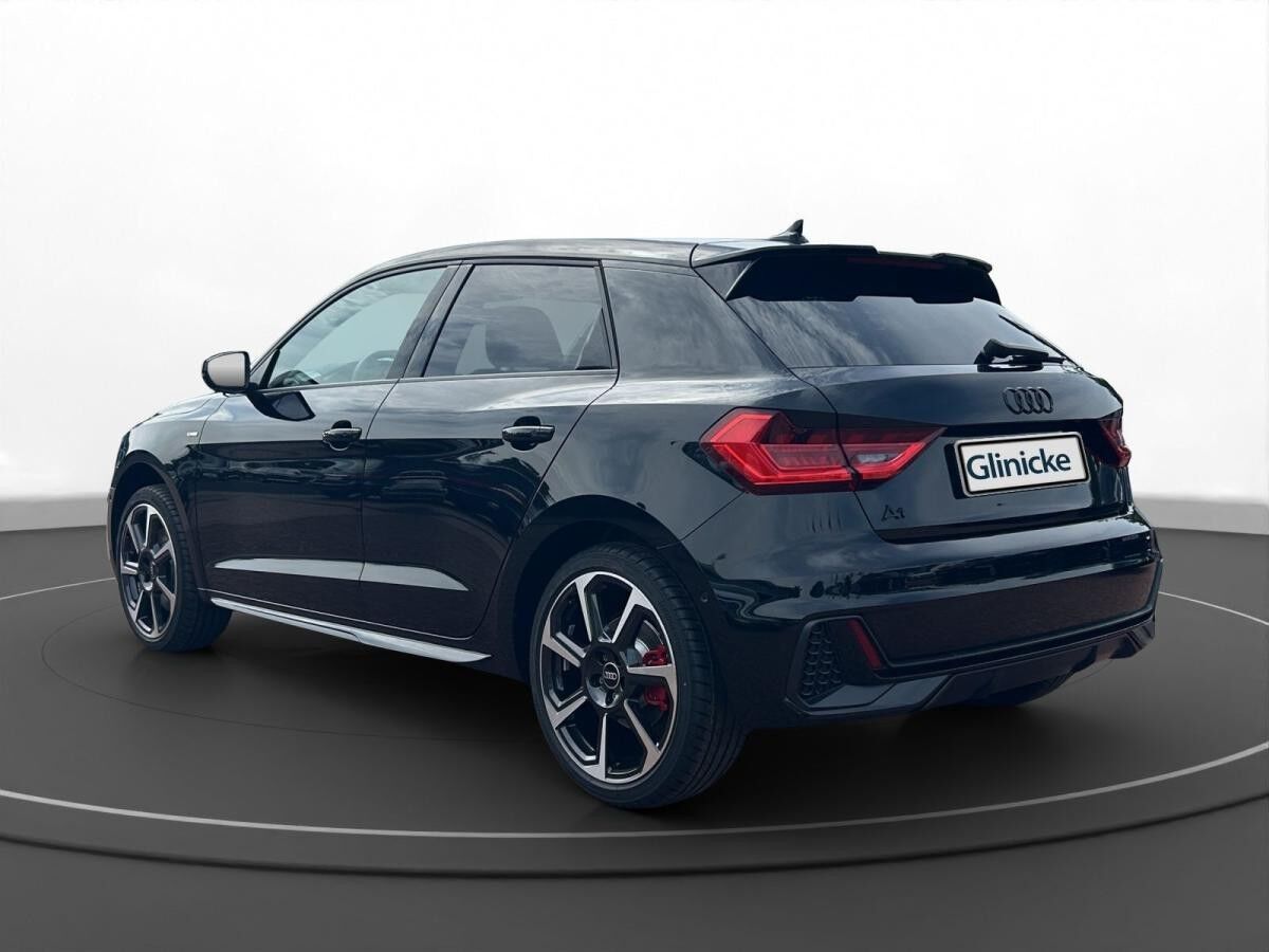 Audi A1 Sportback 30 TFSI S-LINE+LED+DCC+CARPLAY