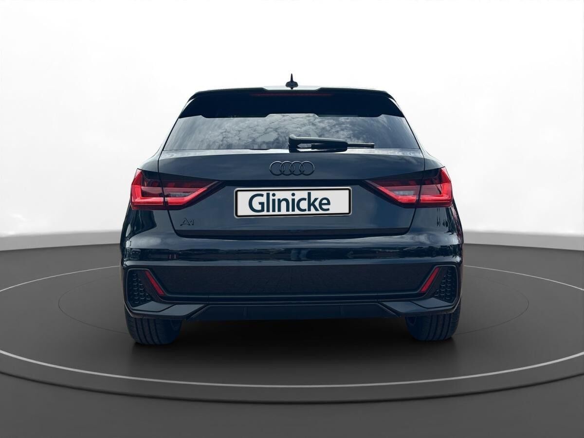 Audi A1 Sportback 30 TFSI S-LINE+LED+DCC+CARPLAY