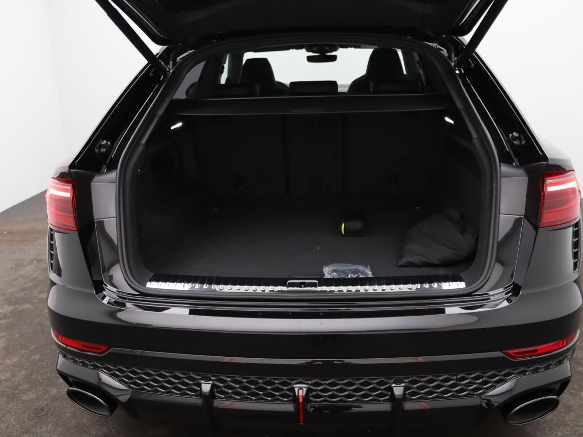 Audi RS Q8 SUV tiptronic | Pano,Head-Up,360°