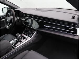 Audi RS Q8 SUV tiptronic | Pano,Head-Up,360°