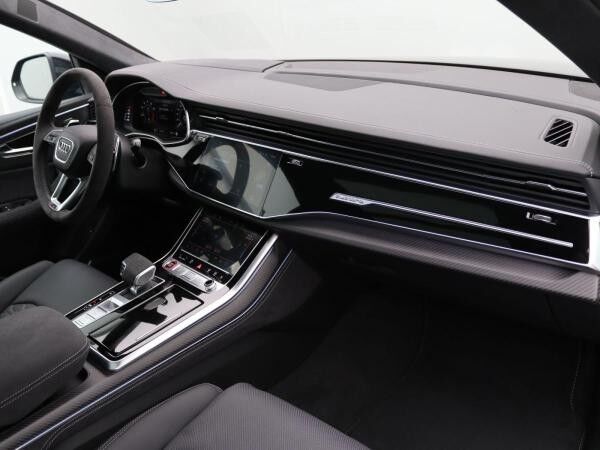 Audi RS Q8 SUV tiptronic | Pano,Head-Up,360°