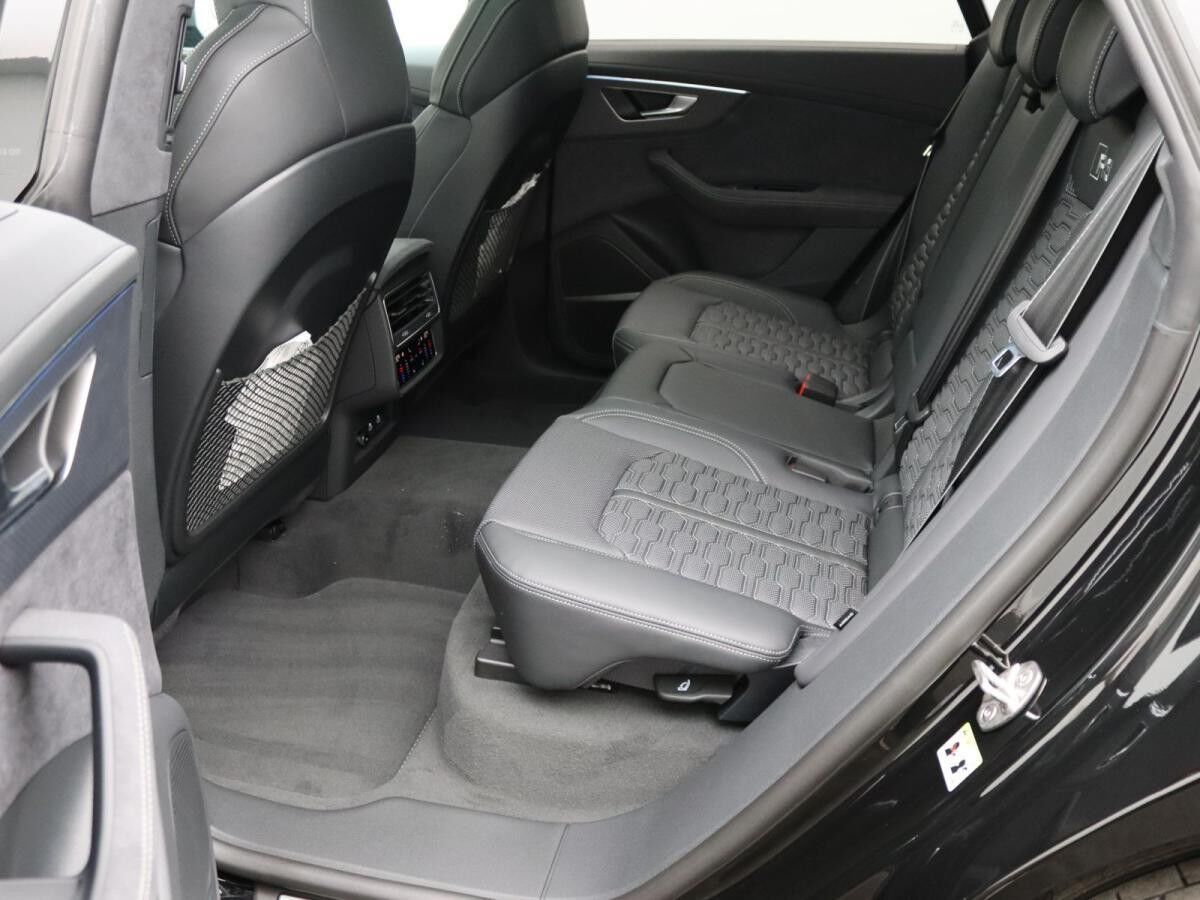 Audi RS Q8 SUV tiptronic | Pano,Head-Up,360°