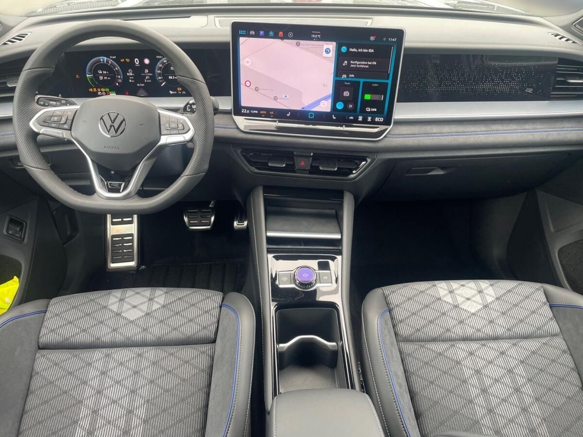 Volkswagen Tayron R-Line 1.5 eHybrid OPF DSG *AHK*IQ.Light*Navi*el. Heckklappe*Sound* !! sofort verfügbar !!