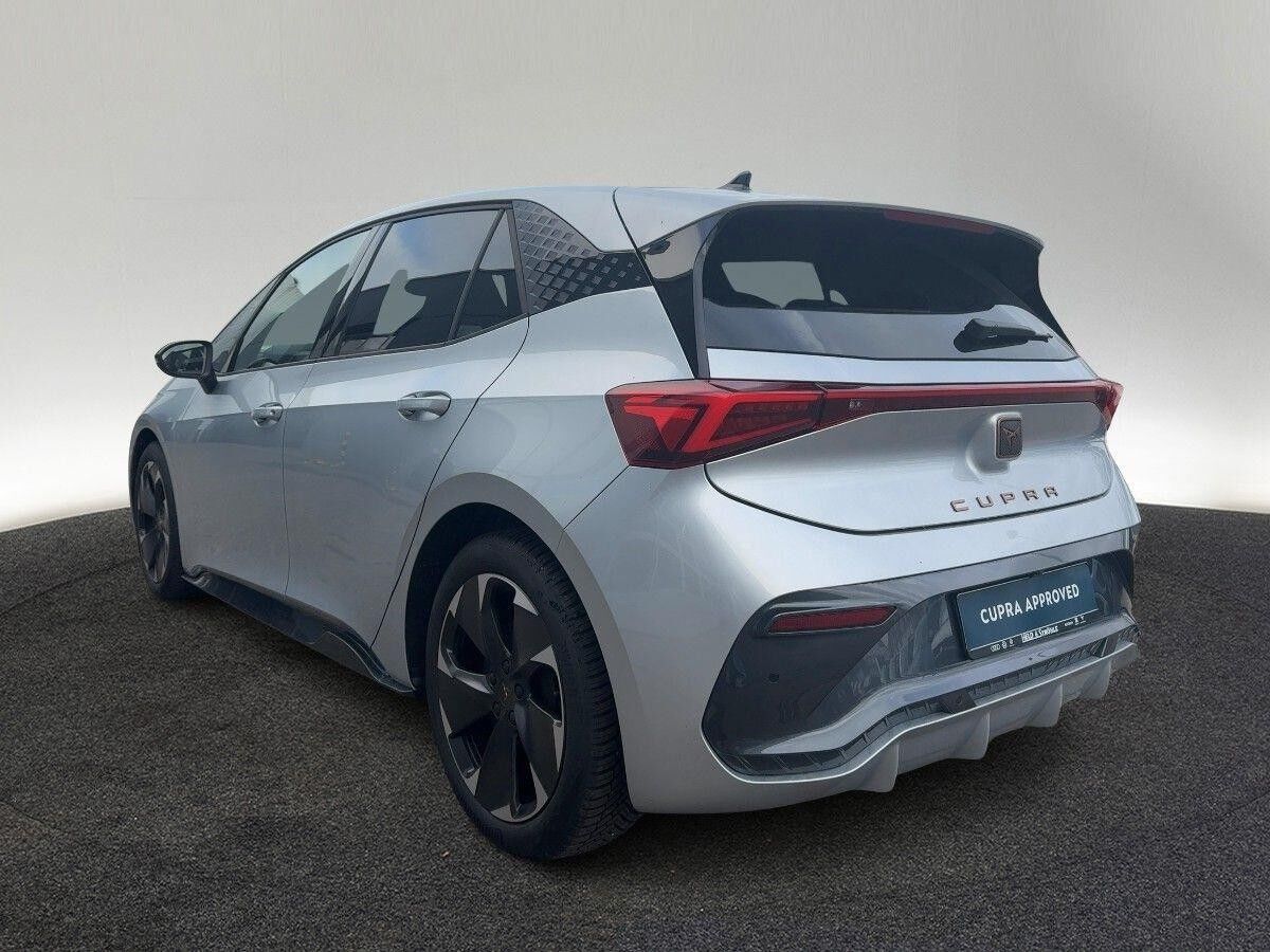Cupra Born e-Boost electric R-KAM NAV LED WÄPU