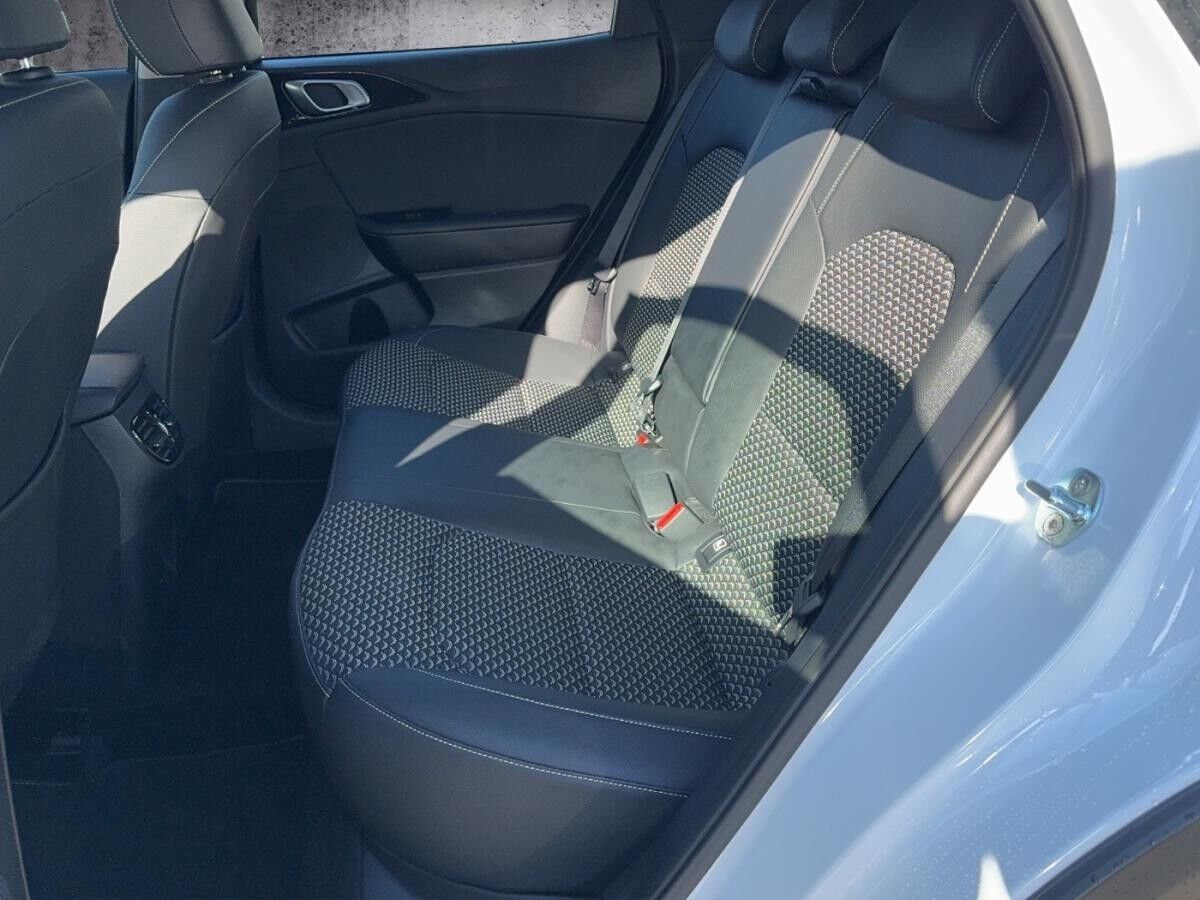 Kia XCeed 1.0 T-GDI Vision *Navi*Spurhalteass.*