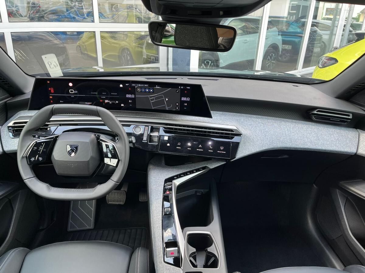 Peugeot 5008 Allure HYBRID 145 e-DSC6 7-SITZER !SOFORT!