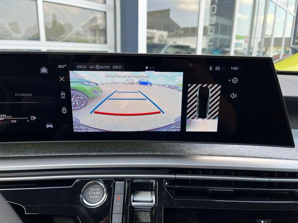 Peugeot 5008 Allure HYBRID 145 e-DSC6 7-SITZER !SOFORT!