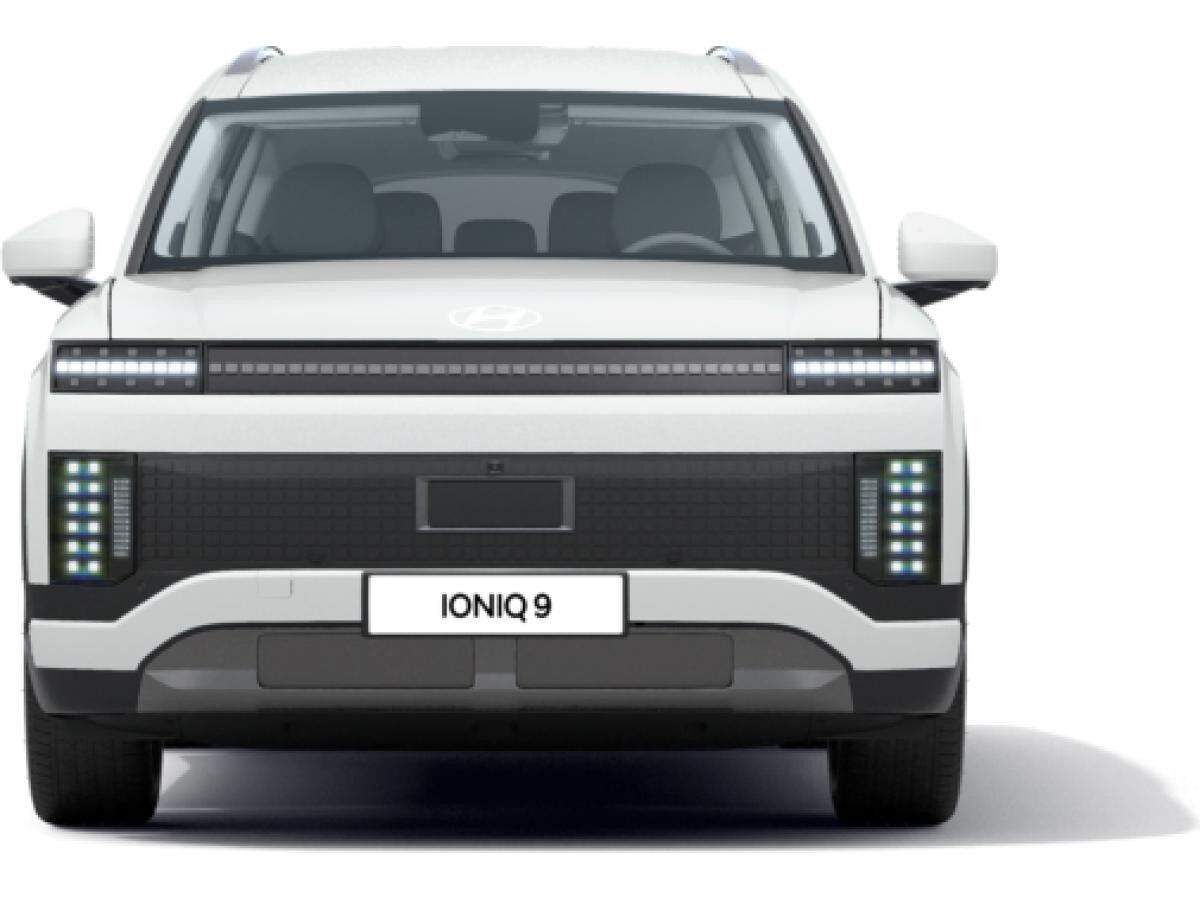 Hyundai IONIQ 9 ⚡110 kWh 218PS Basis 2WD 7-Sitzer, Techniq-Paket⚡