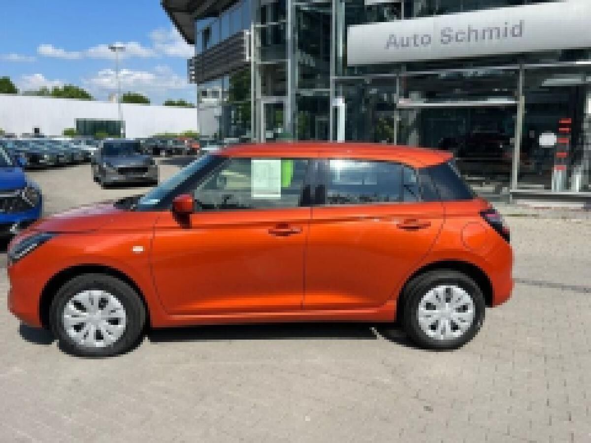 Suzuki Swift 1.2 Dualjet Hybrid CLUB