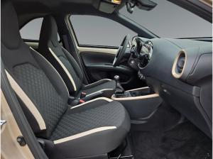 Toyota Aygo AYGO X Teamplayer VERSCHIEDENE FARBEN SOFORT!