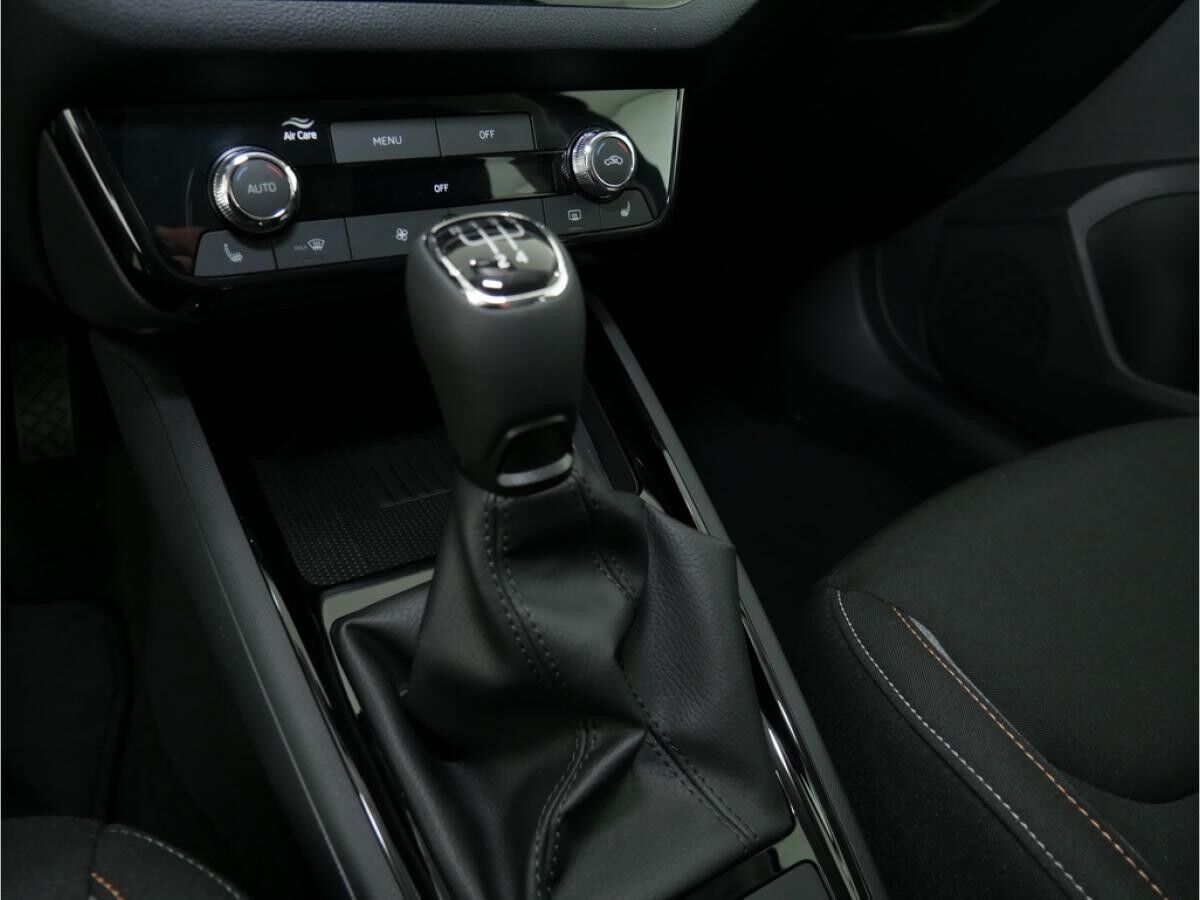 Skoda Kamiq Tour 1,0 TSI *SZH*SMART-LINK*KAM*LED*