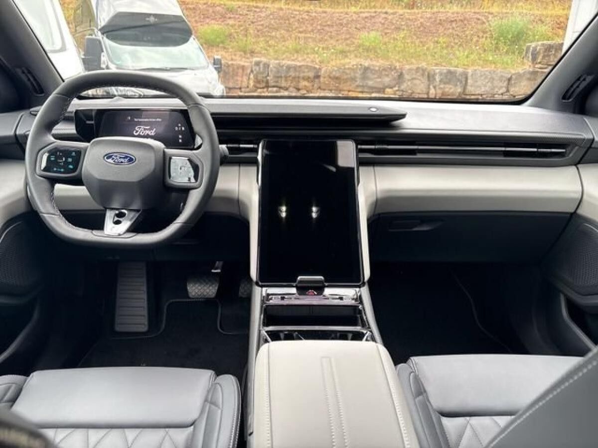 Ford Capri CAPRI 77KWH RWD PREMIUM #FAHRASSISTENZPAKET #MATRIX-LED