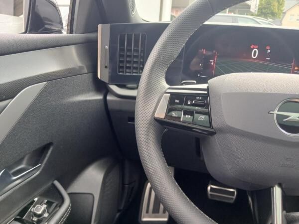 Opel Astra L 1.2T Schiebedach,WirelCharging,HeadUp