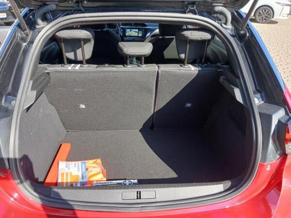 Opel Corsa F 1.2T Navi,Lenkradheizung,Sitzheizung