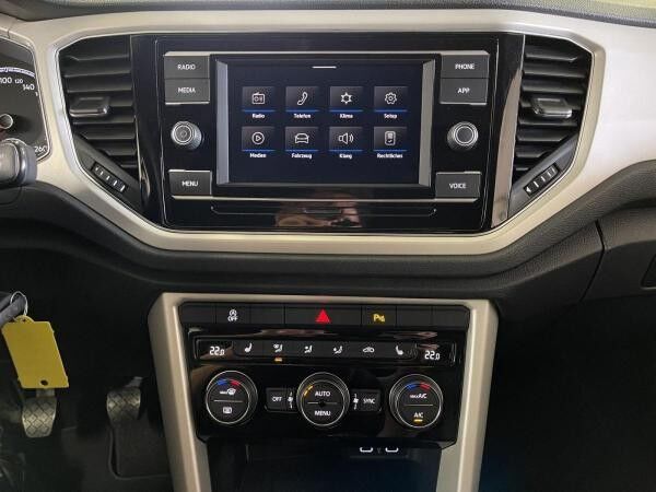 Volkswagen T-Roc Cabrio 1.0 TSI Style LED LM 17" PDC vo+hi ACC