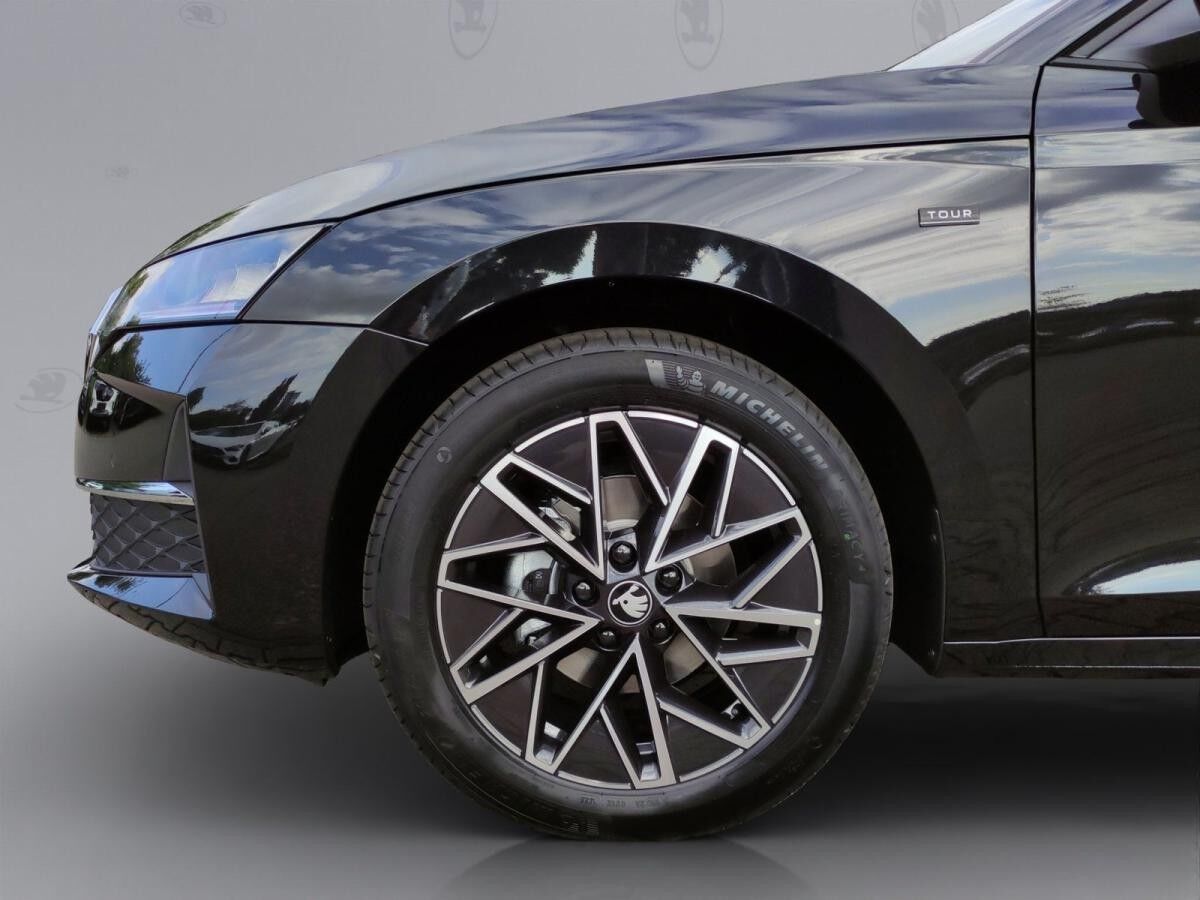 Skoda Octavia Combi Tour 2.0 TDI DSG AHK ACC RFK DAB