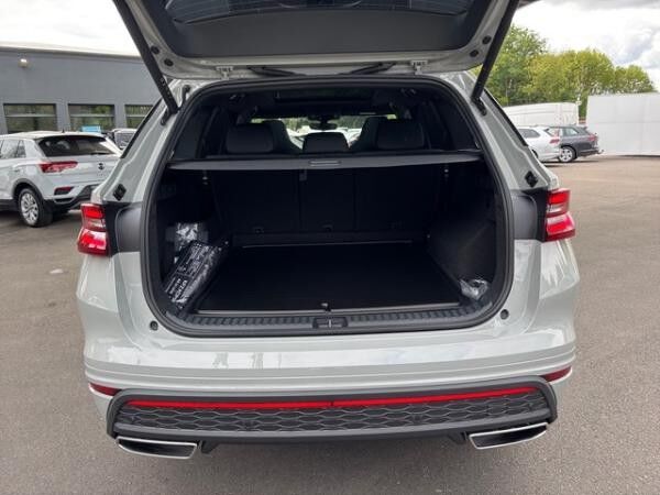 Skoda Kodiaq 2.0 TSI DSG RS 4x4 +ACC+BHZFS+360°+PANO+NAVI
