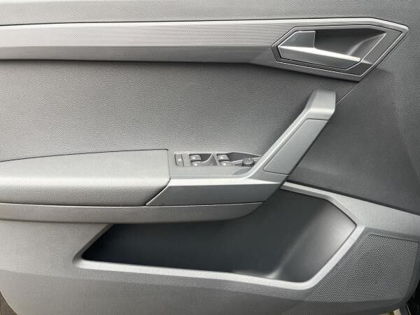 Seat Arona Style Edition / CarPlay / 17“/
