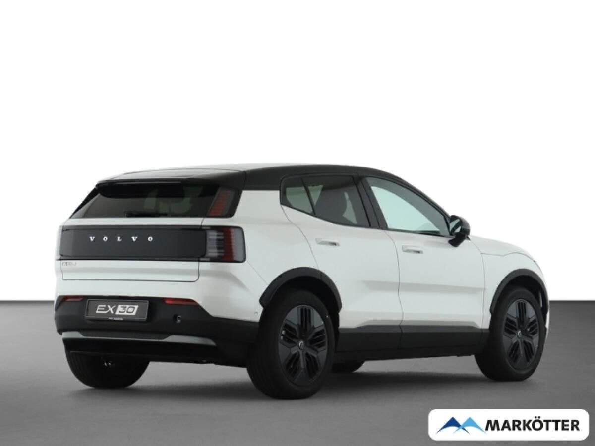 Volvo EX30 Cross Country Twin Motor Performance Ultra AWD