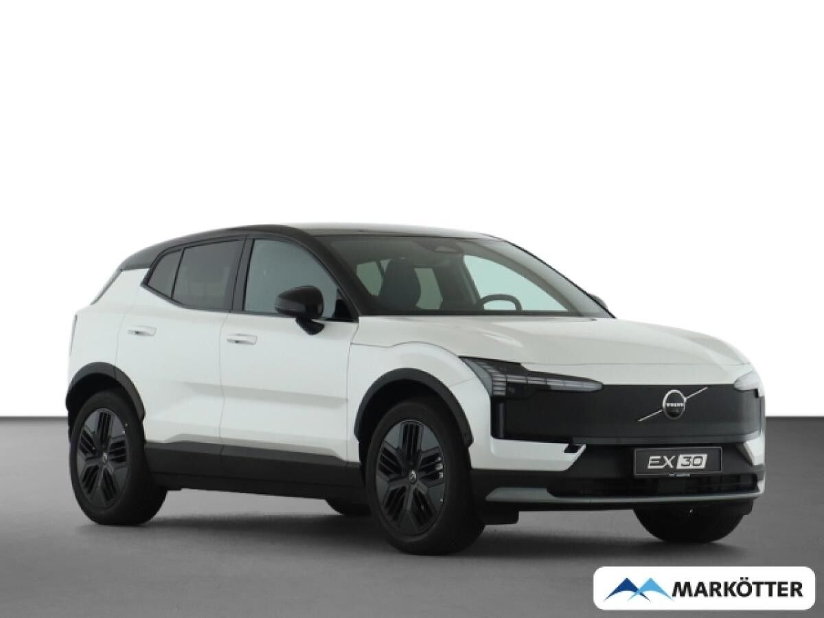 Volvo EX30 Cross Country Twin Motor Performance Ultra AWD