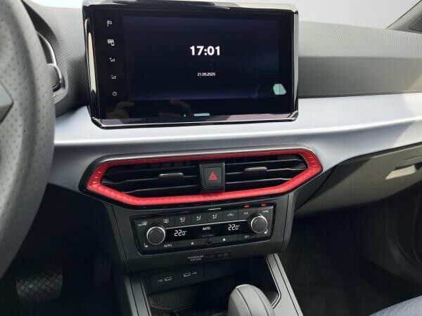 Seat Ibiza LE MANS FR Black Edition / DSG / CarPlay / Rückfahr / 18“