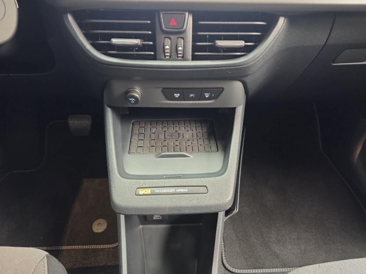 Ford Tourneo Courier E !! Navi Digitales Cockpit LED Apple CarPlay Android Auto Klimaautom DAB