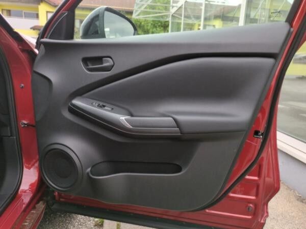 Nissan Juke Acenta 1.0 DIG-T EU6e LED Klimaautom DAB SHZ Spurhalteass. Fernlichtass. Verkehrszeichenerk.