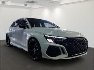 Audi RS3 Sportback -  Matrix LED Pano B&O RS Sportabgasanl Dachk.spoiler carbon