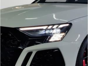 Audi RS3 Sportback -  Matrix LED Pano B&O RS Sportabgasanl Dachk.spoiler carbon