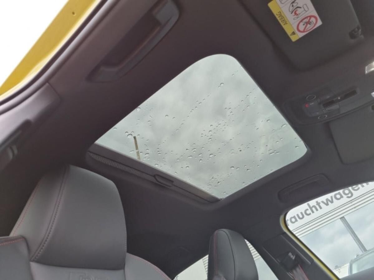 Audi RS3 Sportback - Panorama-Glasdach-  Bang & Olufsen Premium- Audi virtual cockpit plus