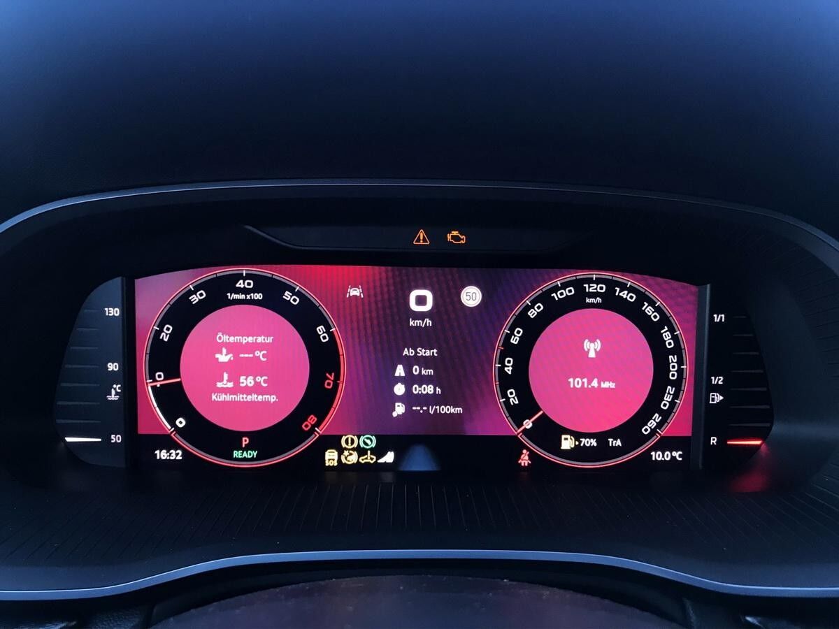 Skoda Octavia Combi IV 1.5 TSI mHEV DSG Sportline Vorführwagen Skoda Octavia Combi IV 1.5 TSI mHEV DSG Sportline Vorführwagen