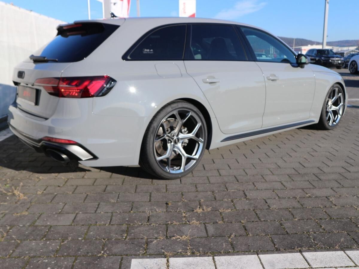 Audi RS4 RS 4 Avant 🛑edition 25 years🛑*HuD*B&O*MATRIX*
