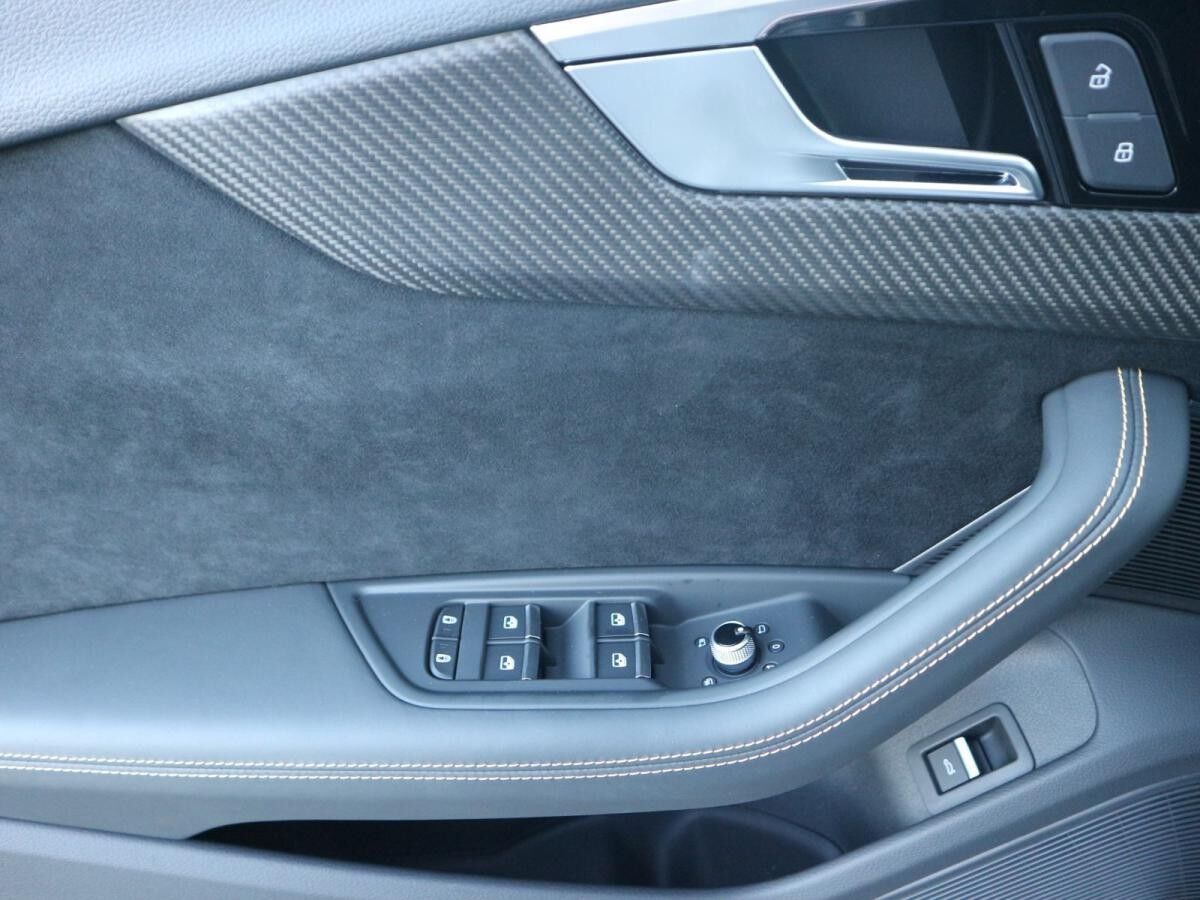 Audi RS4 RS 4 Avant 🛑edition 25 years🛑*HuD*B&O*MATRIX*