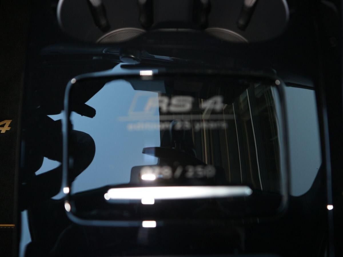 Audi RS4 RS 4 Avant 🛑edition 25 years🛑*HuD*B&O*MATRIX*
