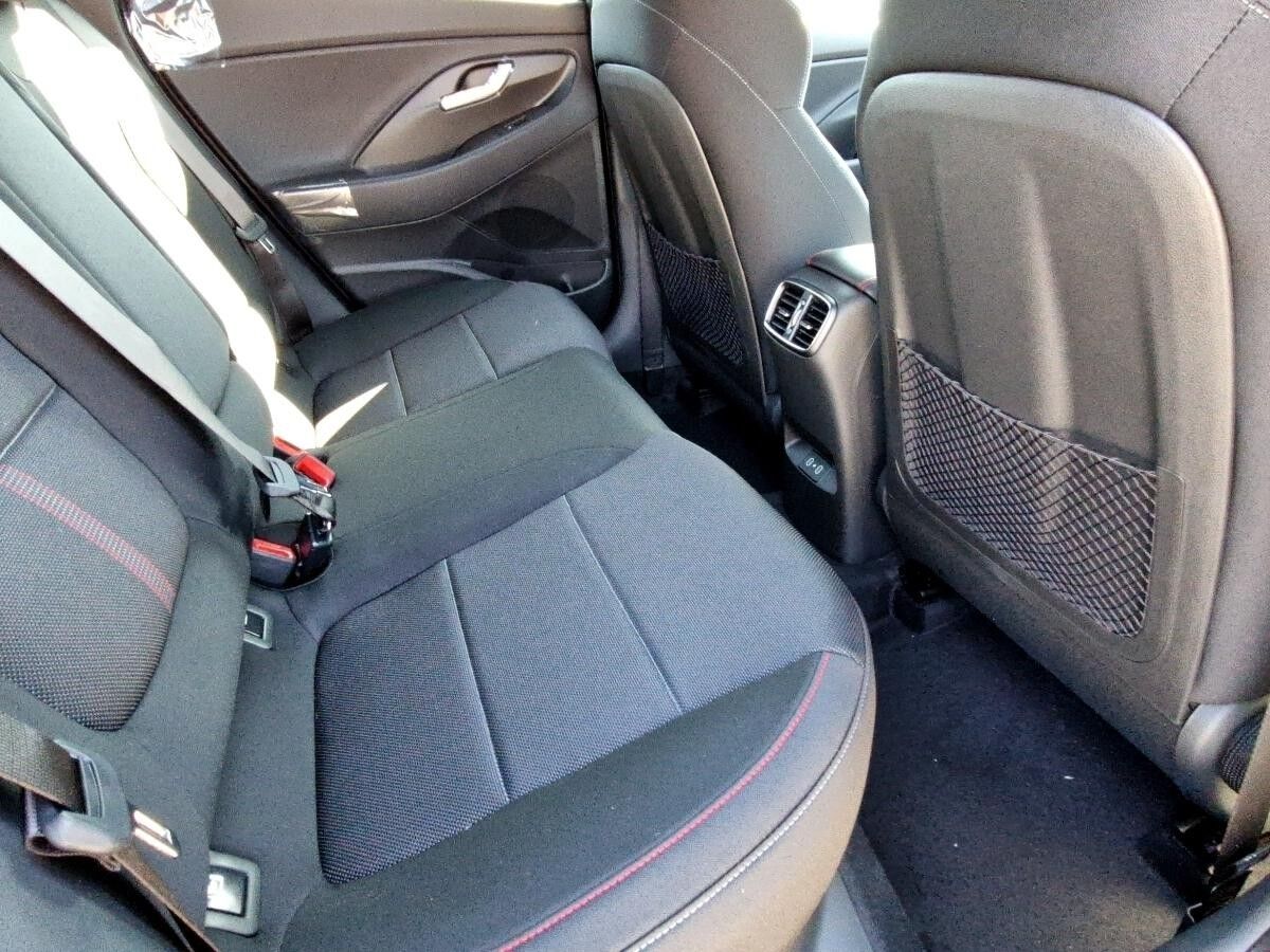 Hyundai i30 1.5 T-GDI 48V N Line NAVI|KAMERA|PDC|SHZ