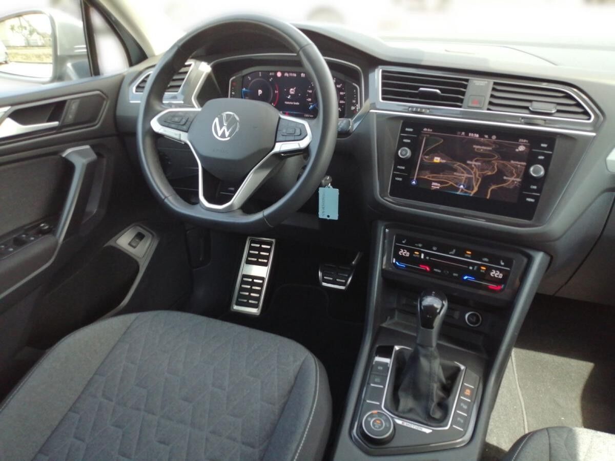 Volkswagen Tiguan Allspace Move 2.0 TDI 4M DSG ACC AHK 7Sit