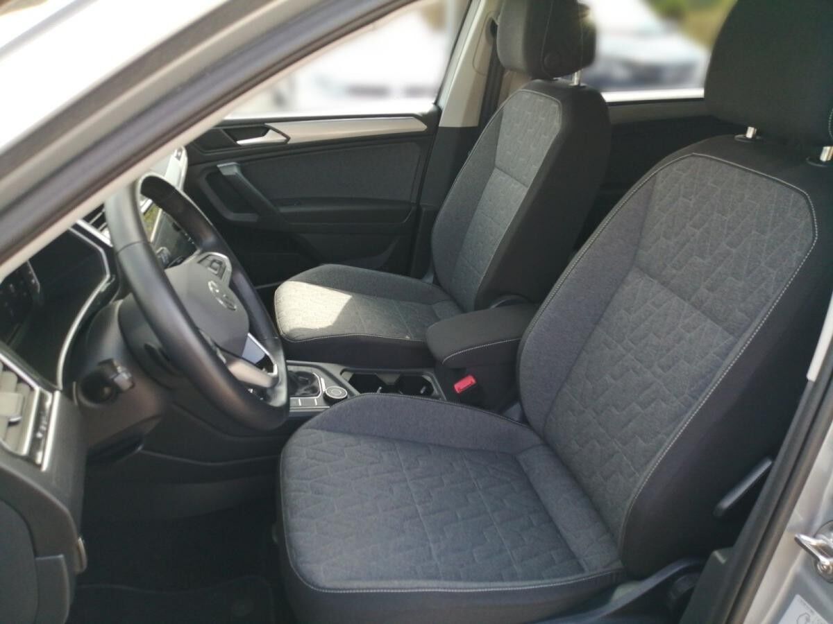 Volkswagen Tiguan Allspace Move 2.0 TDI 4M DSG ACC AHK 7Sit