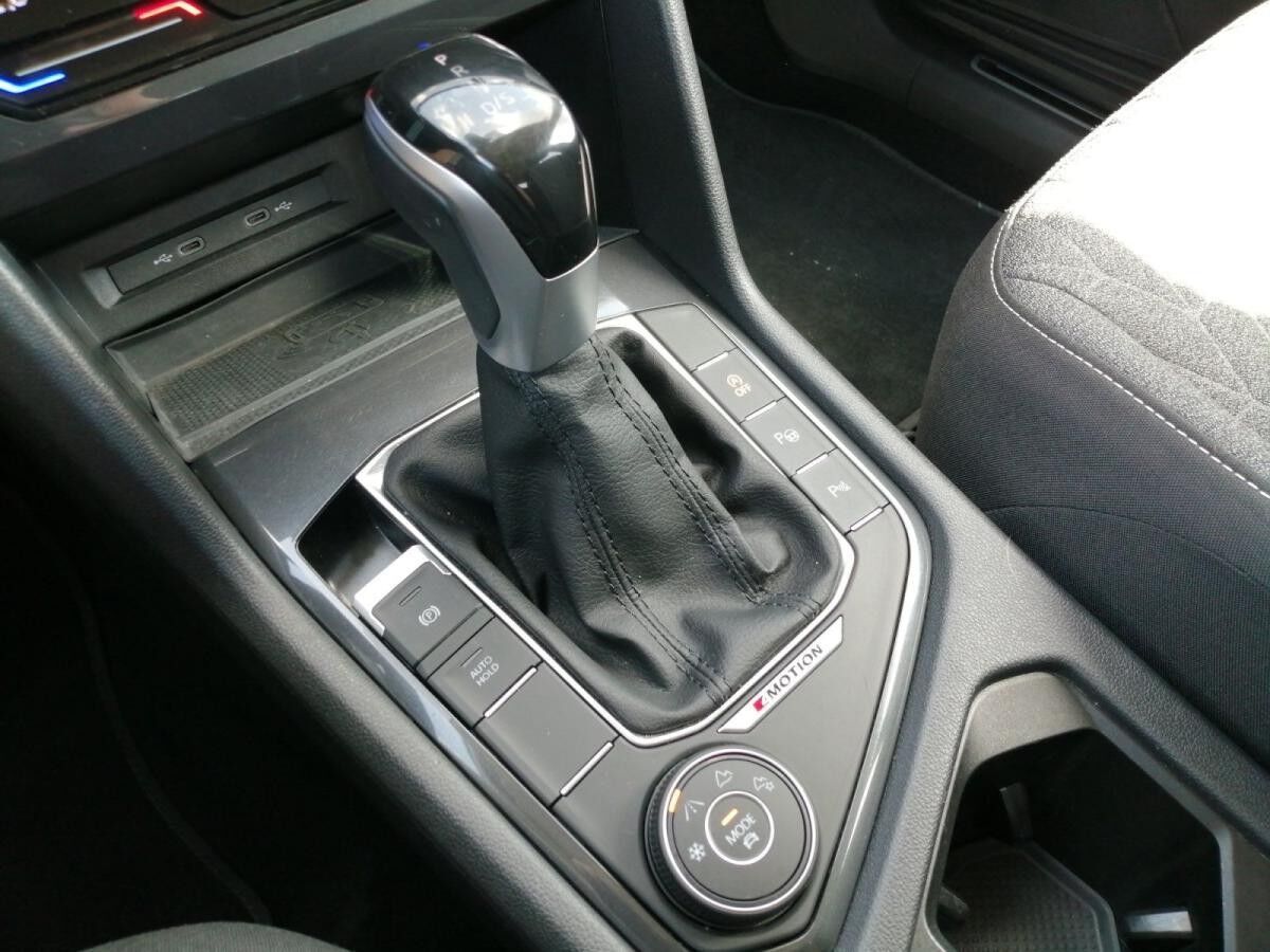 Volkswagen Tiguan Allspace Move 2.0 TDI 4M DSG ACC AHK 7Sit