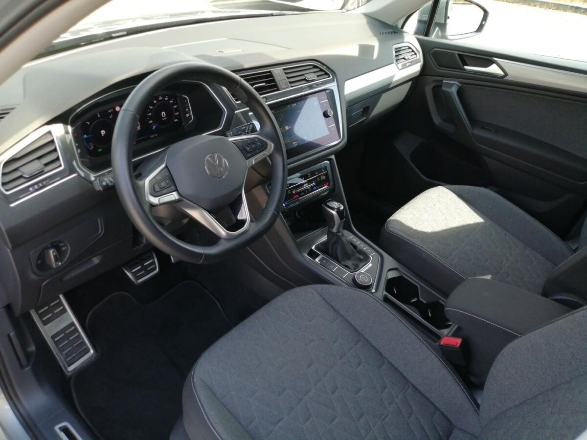 Volkswagen Tiguan Allspace Move 2.0 TDI 4M DSG ACC AHK 7Sit